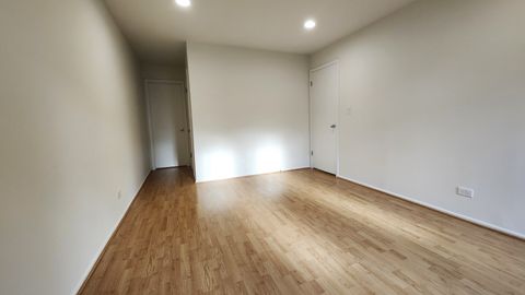 Tiny photo for 1450 Sandpebble Drive #333, Wheeling, IL 60090 (MLS # 12437047)