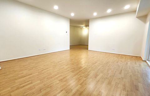 Tiny photo for 1450 Sandpebble Drive #333, Wheeling, IL 60090 (MLS # 12437047)