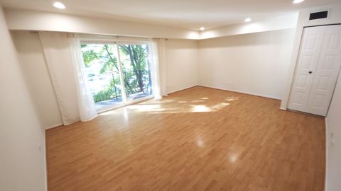 Tiny photo for 1450 Sandpebble Drive #333, Wheeling, IL 60090 (MLS # 12437047)