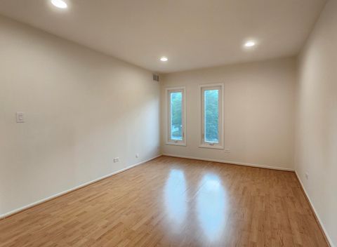 Tiny photo for 1450 Sandpebble Drive #333, Wheeling, IL 60090 (MLS # 12437047)