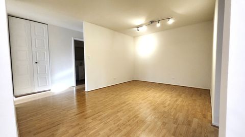Tiny photo for 1450 Sandpebble Drive #333, Wheeling, IL 60090 (MLS # 12437047)