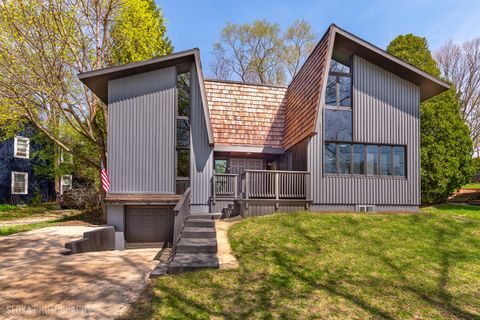 224 Park Avenue Cary IL 60013