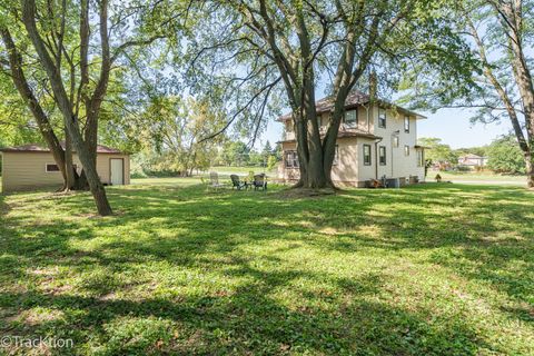 A home in Downers Grove