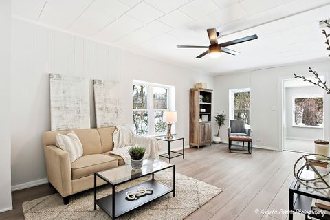 Tiny photo for 27283 W Nippersink Road, Ingleside, IL 60041 (MLS # 12532495)