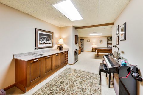 Tiny photo for 1784 Chestnut Avenue, Glenview, IL 60025 (MLS # 12642806)