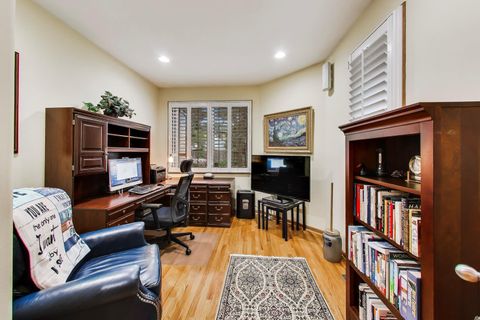 Tiny photo for 1784 Chestnut Avenue, Glenview, IL 60025 (MLS # 12642806)