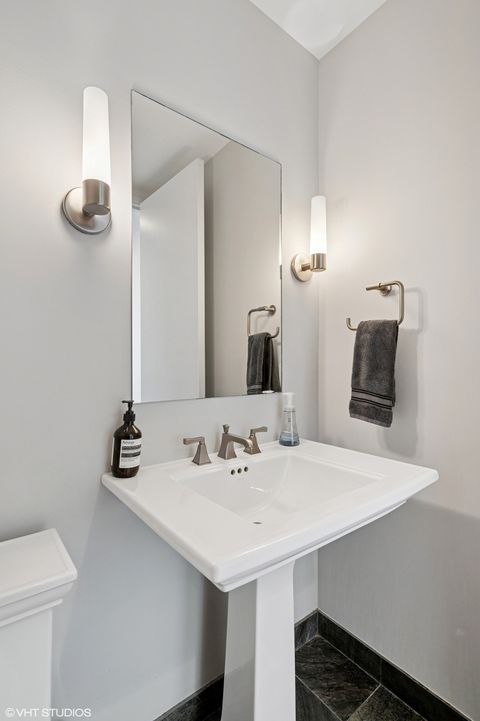 Tiny photo for 401 N Wabash Avenue #84G, Chicago, IL 60611 (MLS # 12389257)