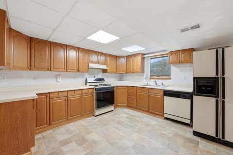 Tiny photo for 8920 Emerald Court, Hickory Hills, IL 60457 (MLS # 12660806)
