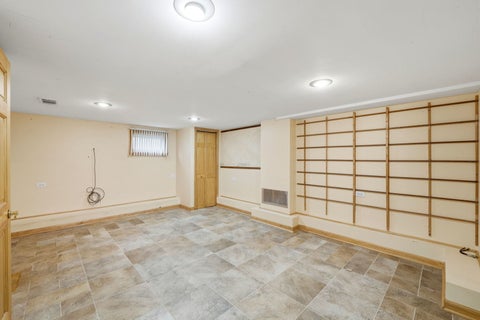 Tiny photo for 8920 Emerald Court, Hickory Hills, IL 60457 (MLS # 12660806)