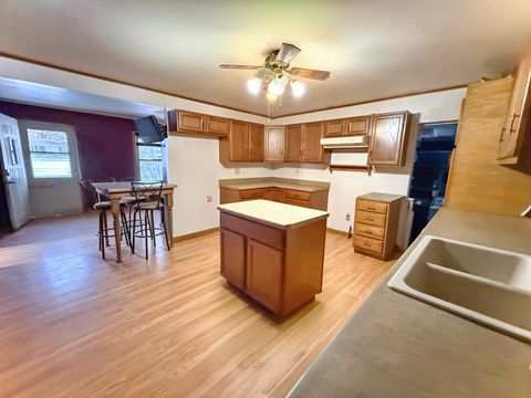Tiny photo for 4102 8th Avenue, East Moline, IL 61244 (MLS # 12560297)