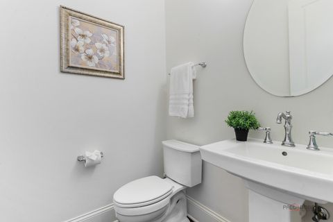 Tiny photo for 1442 Somerset Place, Barrington, IL 60010 (MLS # 12588052)