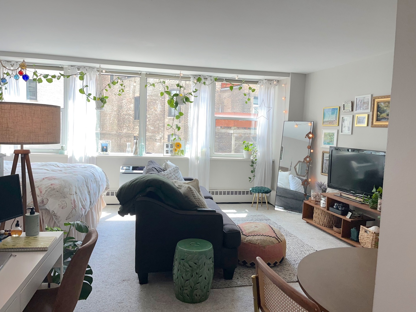 1150 N LAKE SHORE Drive 3J