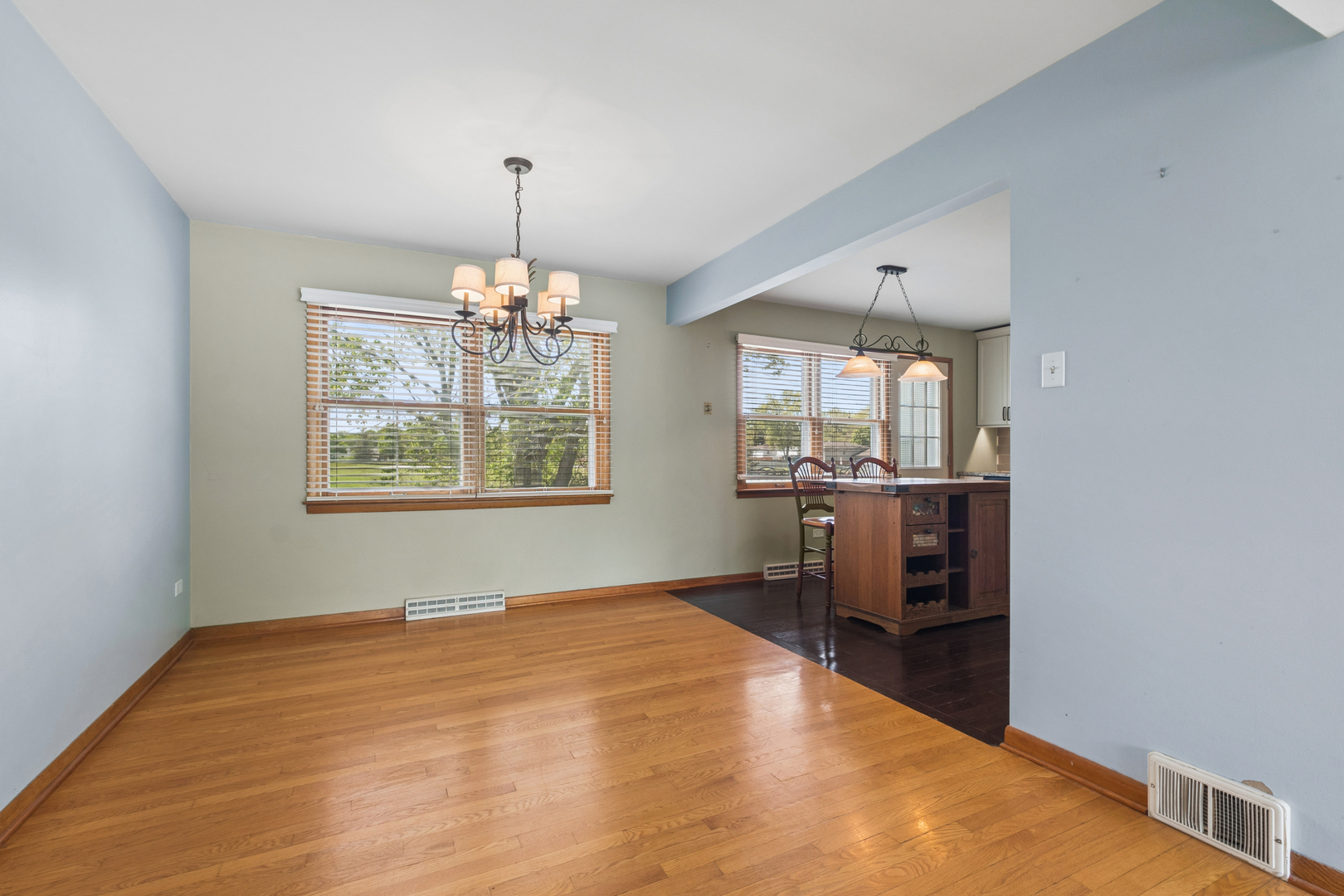 1259 Heather Road