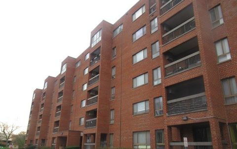 Photo of 701 Forum Square #607, Glenview, IL 60025 (MLS # 12627645)