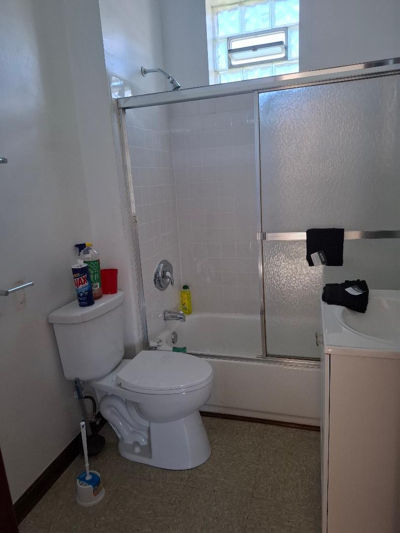 1314 W 51st Street