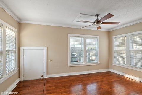 Tiny photo for Libertyville, IL 60048 (MLS # 12714804)