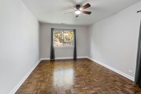 Tiny photo for 1182 Buckingham Court #D2, Wheeling, IL 60090 (MLS # 12505658)