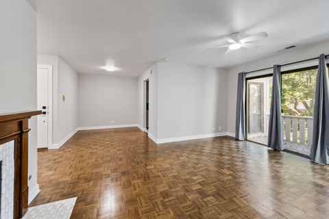 Tiny photo for 1182 Buckingham Court #D2, Wheeling, IL 60090 (MLS # 12505658)