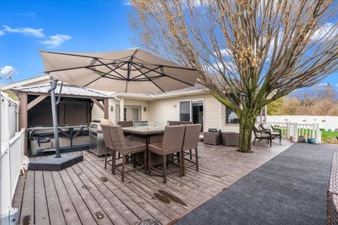 Tiny photo for 3402 76th Street, Moline, IL 61265 (MLS # 12616532)