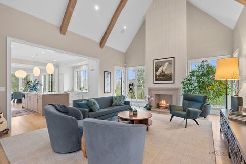 Tiny photo for 355 Hickory Court, Lake Forest, IL 60045 (MLS # 12463804)