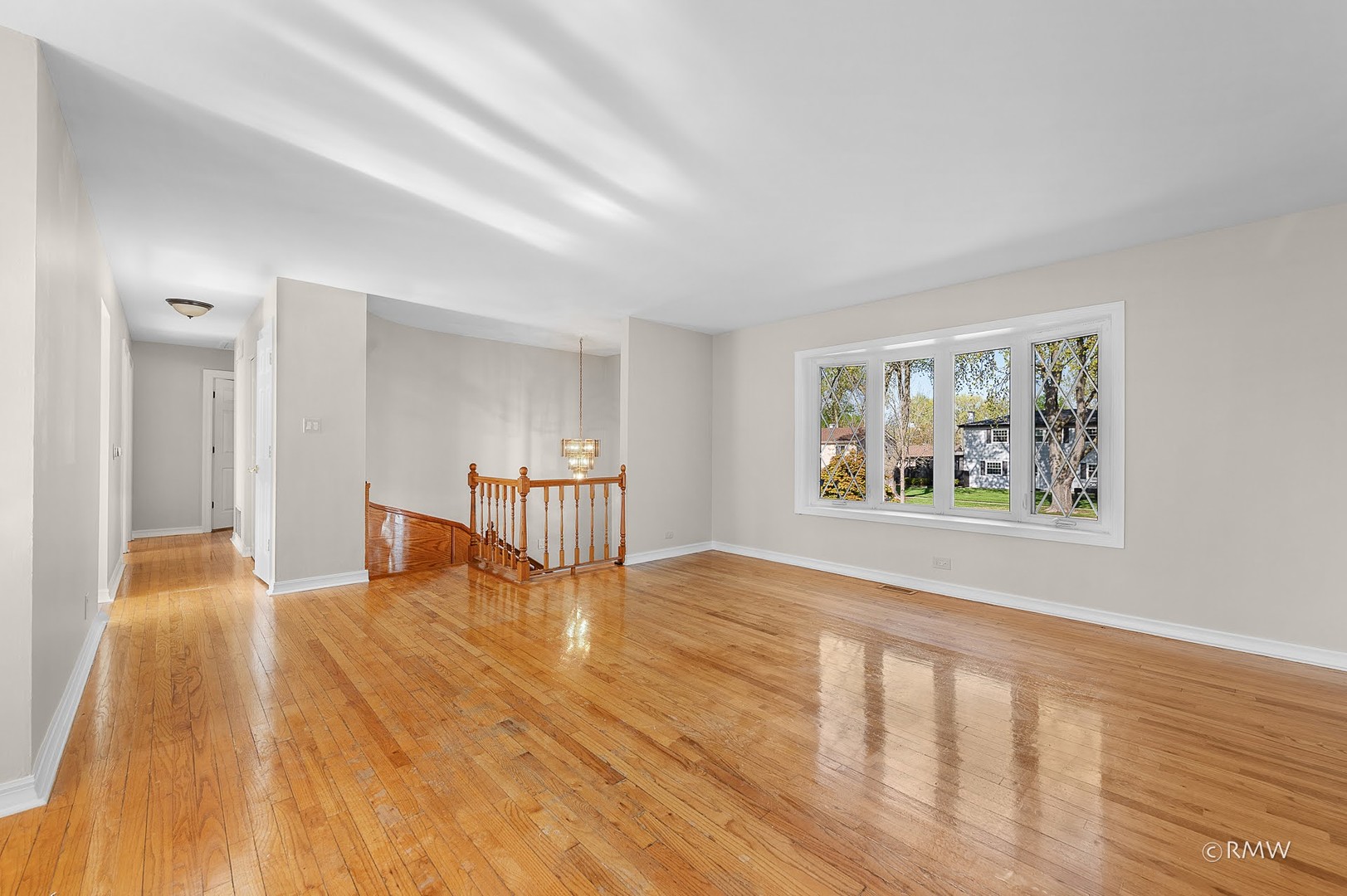 530 N Pioneer Drive