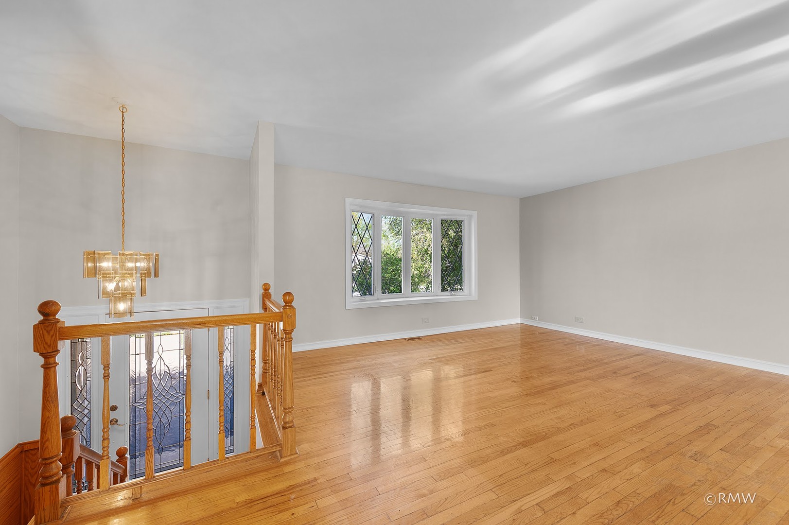 530 N Pioneer Drive