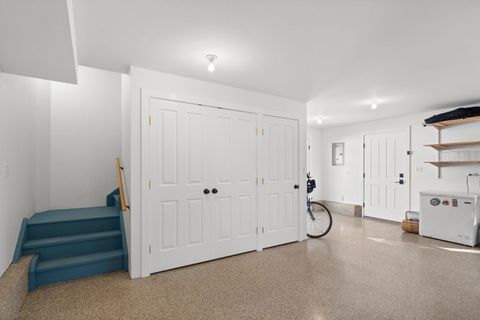 Tiny photo for 215 E Elm Avenue, La Grange, IL 60525 (MLS # 12488088)