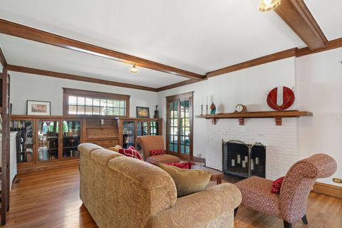 Tiny photo for 215 E Elm Avenue, La Grange, IL 60525 (MLS # 12488088)