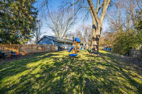 Tiny photo for 125 Weymouth Court, Schaumburg, IL 60193 (MLS # 12627178)