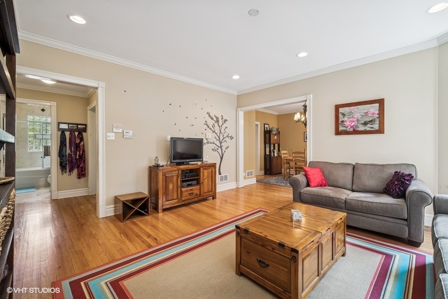 4444 N WOLCOTT Avenue 2A