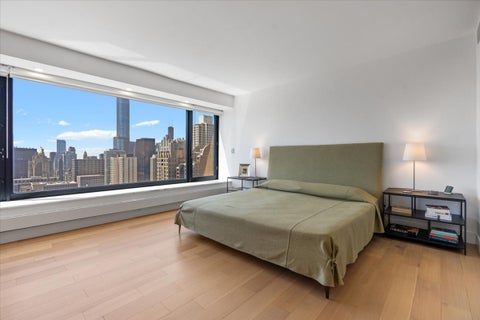 Tiny photo for 161 E Chicago Avenue #33C, Chicago, IL 60611 (MLS # 12746997)