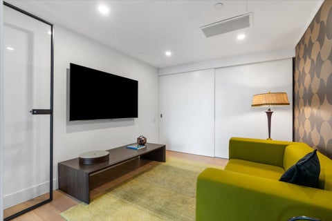 Tiny photo for 161 E Chicago Avenue #33C, Chicago, IL 60611 (MLS # 12746997)
