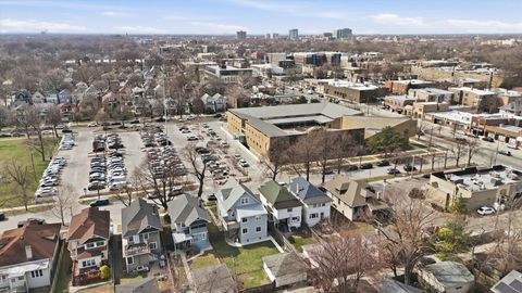 Tiny photo for 527 Lyman Avenue, Oak Park, IL 60304 (MLS # 12593184)