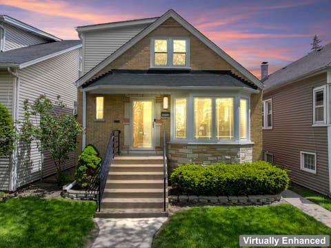Photo of 4903 N Moody Avenue, Chicago, IL 60630 (MLS # 12705342)