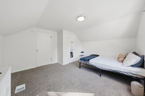 Tiny photo for 10912 S Komensky Avenue, Oak Lawn, IL 60453 (MLS # 12772212)