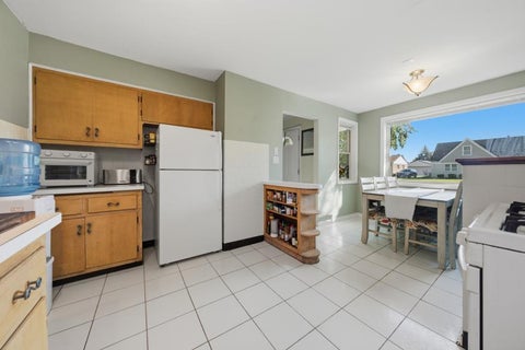 Tiny photo for 10912 S Komensky Avenue, Oak Lawn, IL 60453 (MLS # 12772212)