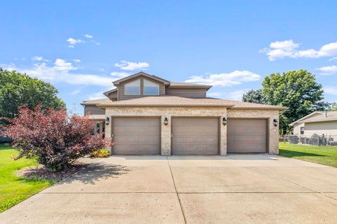 Tiny photo for 200 E Webb Street, Sandwich, IL 60548 (MLS # 12704291)