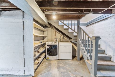 Tiny photo for 124 W Naperville Road, Westmont, IL 60559 (MLS # 12486431)