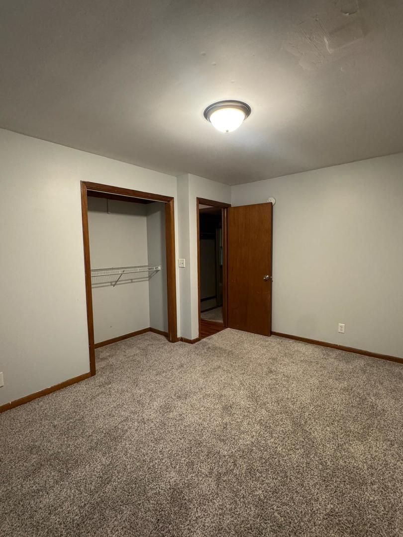 437 W Hillcrest Drive