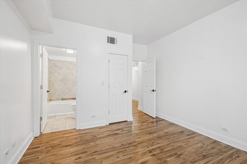 Tiny photo for 3849 W Ainslie Street #1, Chicago, IL 60625 (MLS # 12612963)
