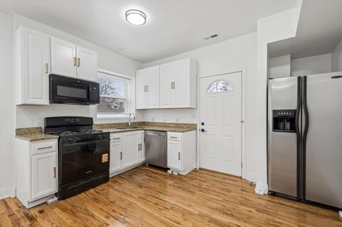 Tiny photo for 3849 W Ainslie Street #1, Chicago, IL 60625 (MLS # 12612963)