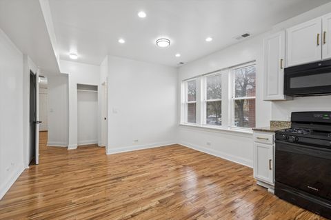 Tiny photo for 3849 W Ainslie Street #1, Chicago, IL 60625 (MLS # 12612963)