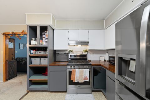 Tiny photo for 2020 W 4th Street, Dixon, IL 61021 (MLS # 12497259)