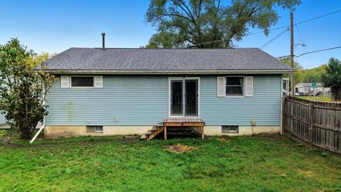 Tiny photo for 2020 W 4th Street, Dixon, IL 61021 (MLS # 12497259)