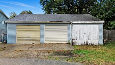 Tiny photo for 2020 W 4th Street, Dixon, IL 61021 (MLS # 12497259)