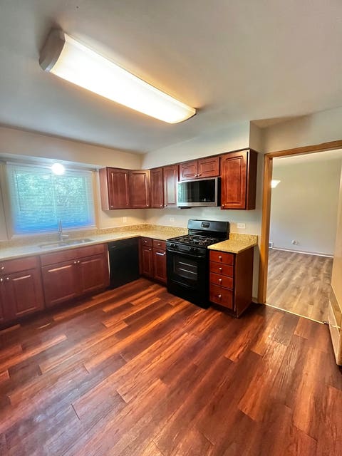 Tiny photo for 2543 Oakwood Drive, Olympia Fields, IL 60461 (MLS # 12724615)