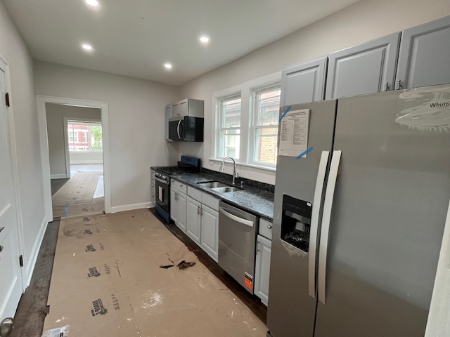 853 E 88th Street