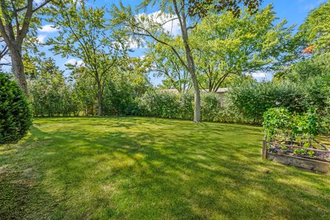 Tiny photo for 1746 Ellendale Drive, Northbrook, IL 60062 (MLS # 12470191)