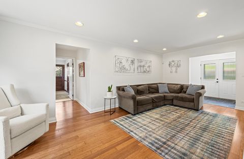 Tiny photo for 1746 Ellendale Drive, Northbrook, IL 60062 (MLS # 12470191)