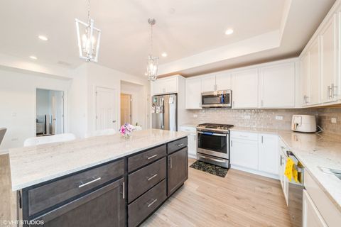 Tiny photo for 277 Masters Drive, Addison, IL 60101 (MLS # 12623729)